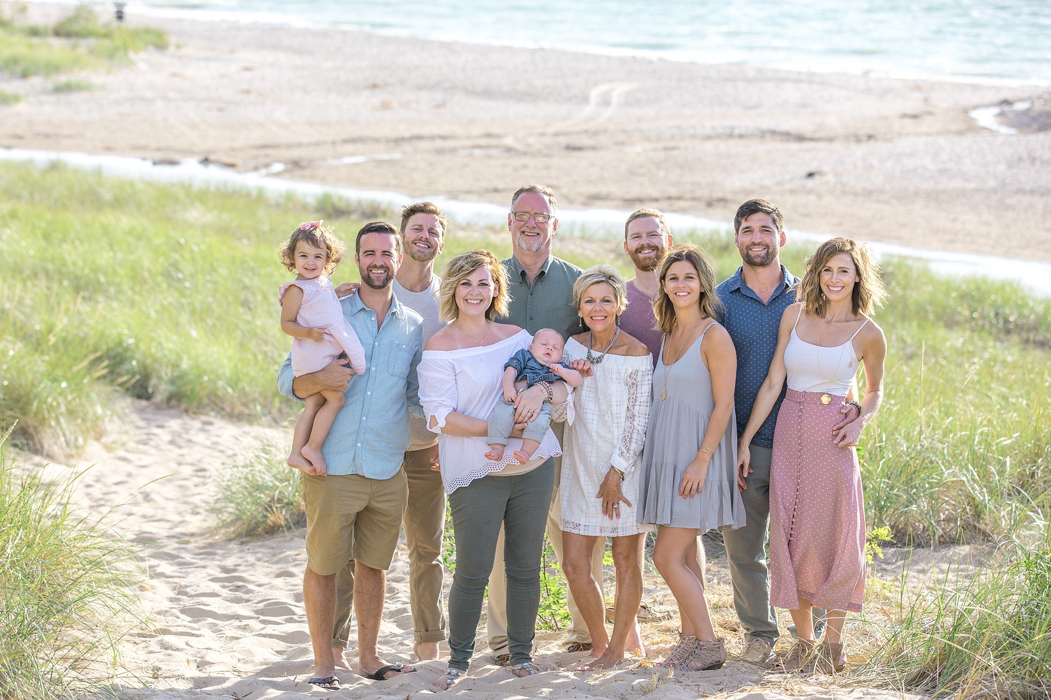 Read more about the article O’Brien Family | Warren Dunes | Sawyer, MI | Toni Jay Photography
