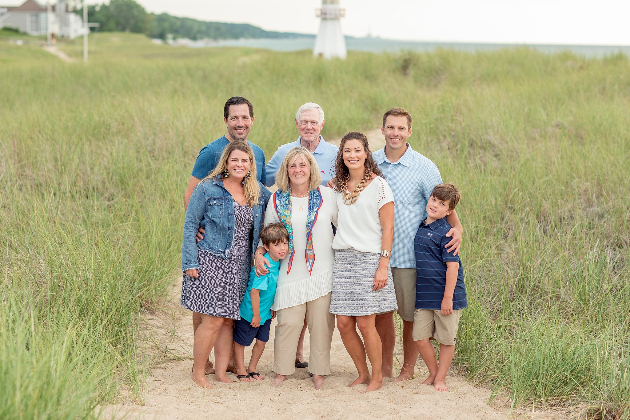 Read more about the article Brunst Family | Extended Family Session | New Buffalo, MI | Toni Jay Photography
